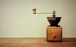 Hario Grinders – A beginner’s guide to choose the right Hario grinder (Comparison of features and Grind adjustment settings)