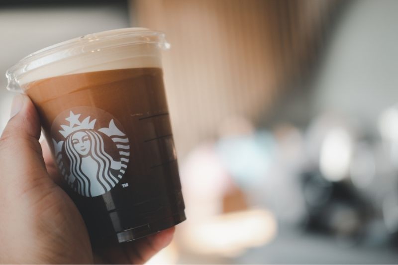 The First Sign Language Starbucks Café in Japan