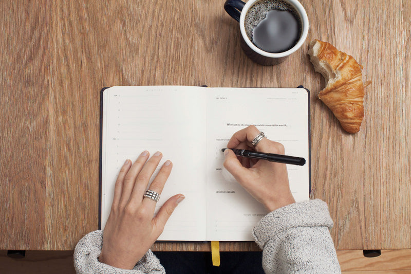 Coffee vs. Energy Drinks: Which is Better for Late-Night Study Sessions?